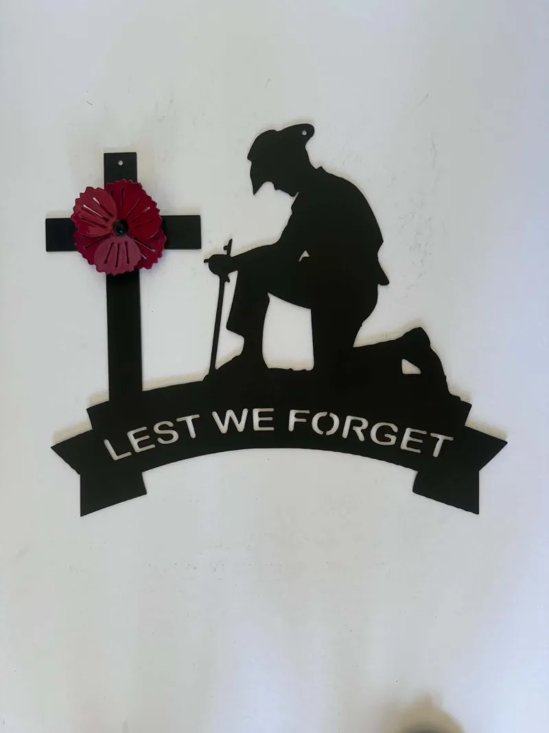 ANZAC Lest We Forget (Kneeling Soldier) metal sign by Rock DeSigns